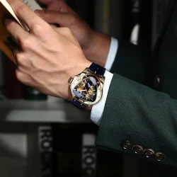 Reloj Steampunk Triángulo Dorado Esqueleto para Hombre T-WINNER