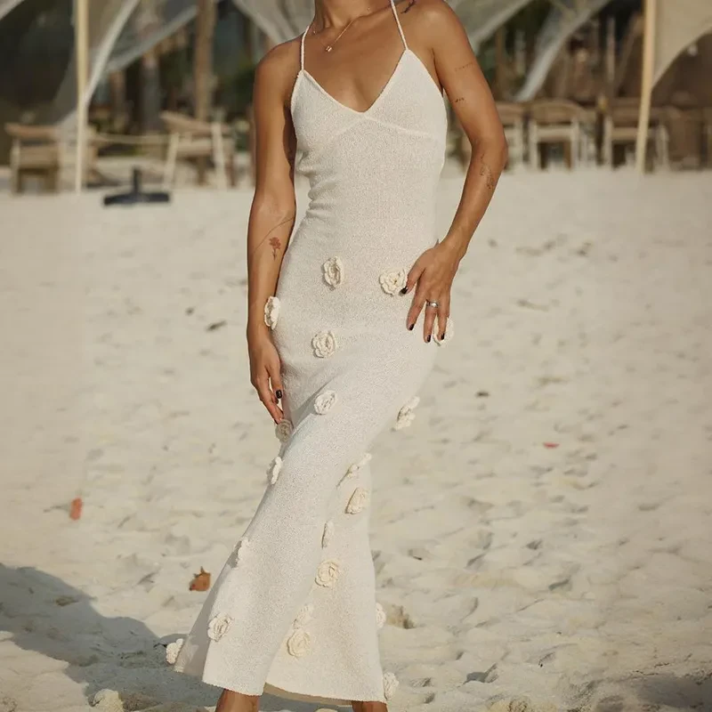 Vestido de mujer con tirantes, falda, flores tridimensionales, tejido, sin espalda y con cordones