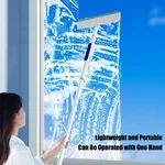 Escobilla de goma para limpieza de ventanas con pulverizador