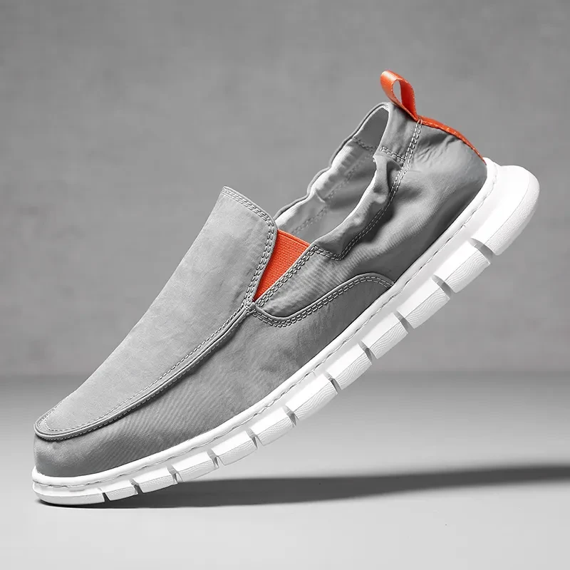 Zapatos casuales impermeables de alta calidad para hombre.