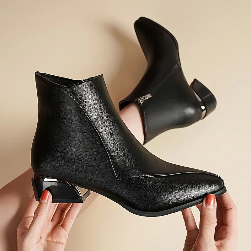 Botines elegantes de tacón bajo para mujer