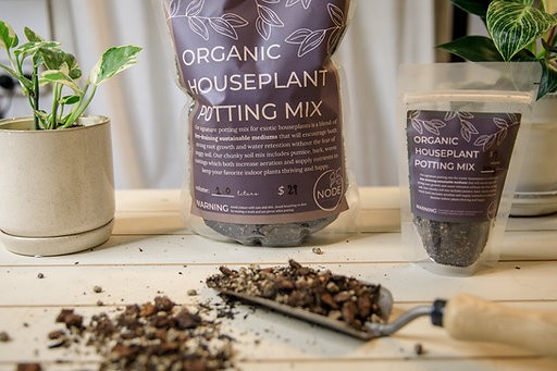 Mezcla orgánica para macetas de plantas de interior
