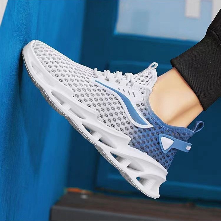 Zapatillas deportivas con cordones y suela hueca para hombre