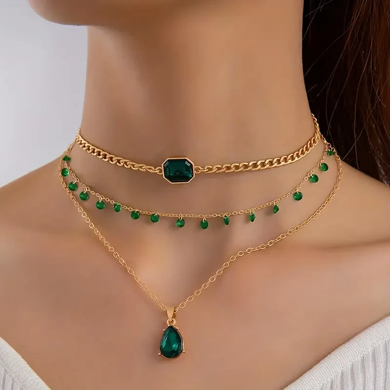 Collar con colgante de piedra preciosa verde de imitación estilo bohemio vintage