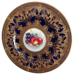 Royal Worcester Cabinet Plate: A Magnificent Display of Artistry