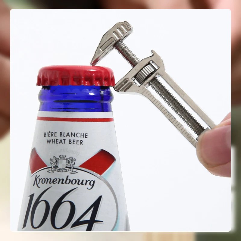 Multiherramienta compacta de titanio