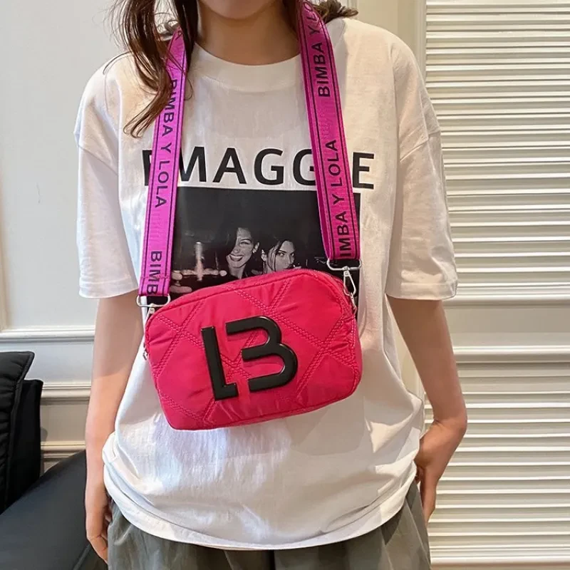 Bolsos pequeños cuadrados de color sólido para mujer, bolso de moda para axilas