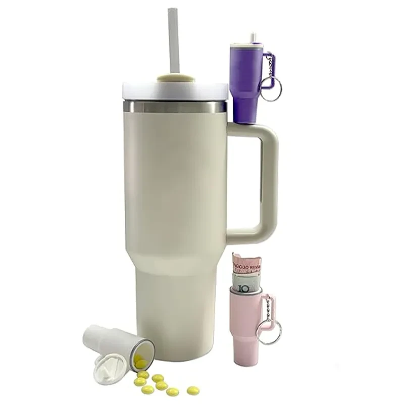 Lindo llavero de mini taza