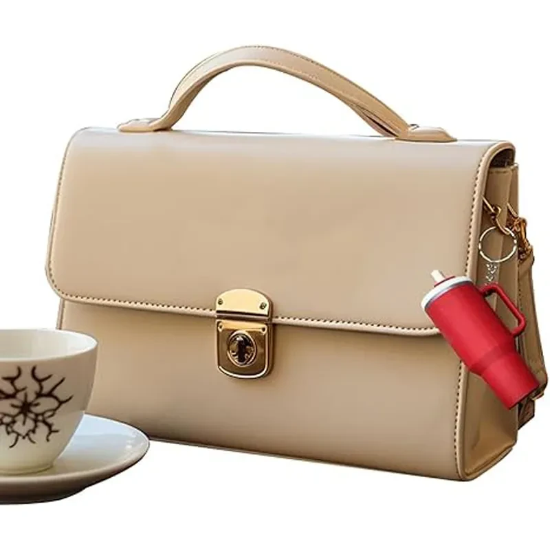 Lindo llavero de mini taza