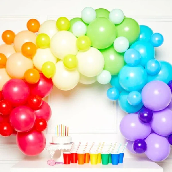 Kit de guirnalda de globos arcoíris con 78 globos - Paquete de 78