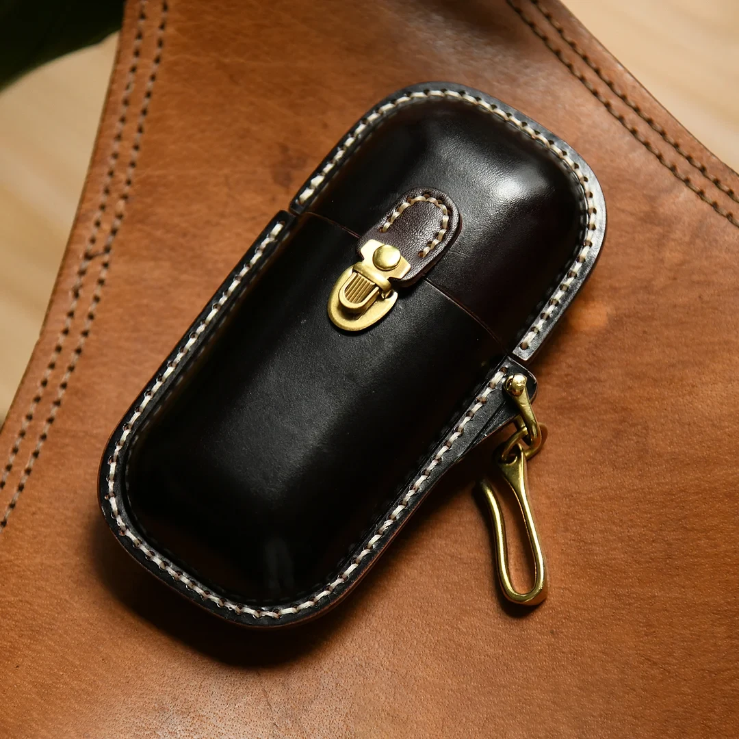 Estuche de cuero hecho a mano para gafas, carcasa rígida, estilo retro, para hombre y mujer, con gancho para gafas de miopía y protección.