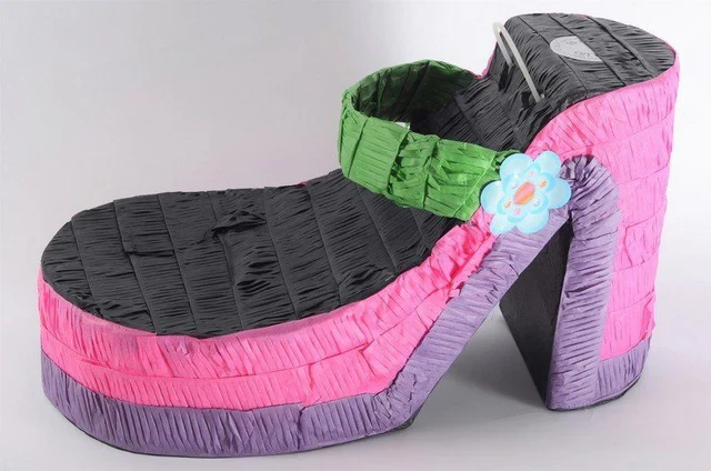 Piñata - Zapato de tacón
