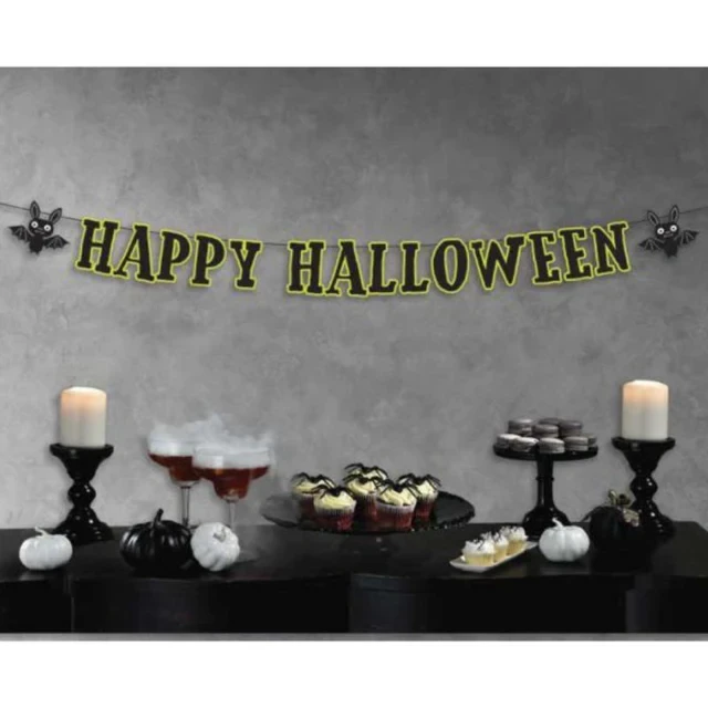 Banner de letras de Feliz Halloween y murciélagos