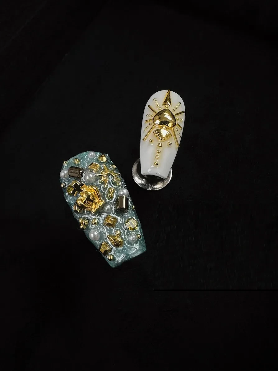Manicura avanzada con personalidad de nicho de lágrimas de Poseidón