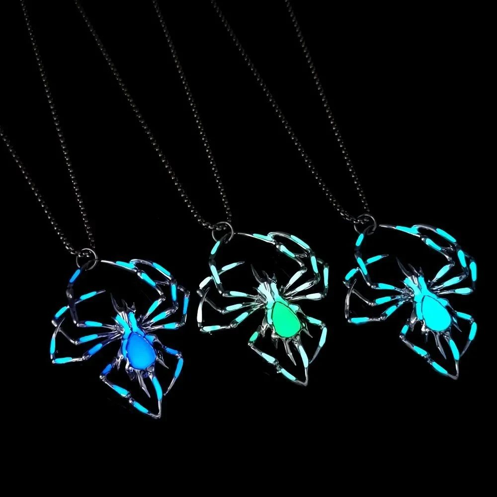 Collar de araña luminosa estéreo creativo de Halloween