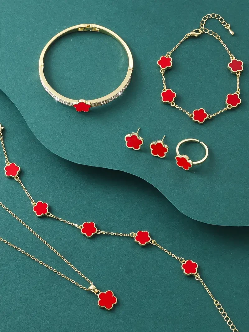 Elegante conjunto de joyas en forma de flor