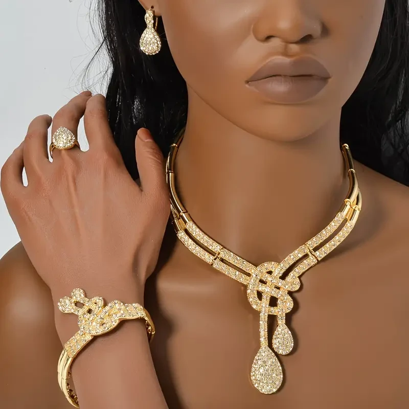 Conjunto de joyas elegante y lujoso para mujer