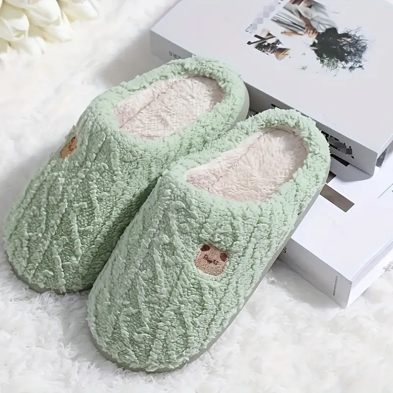 Pantuflas de felpa ultrasuaves con estampado de oso