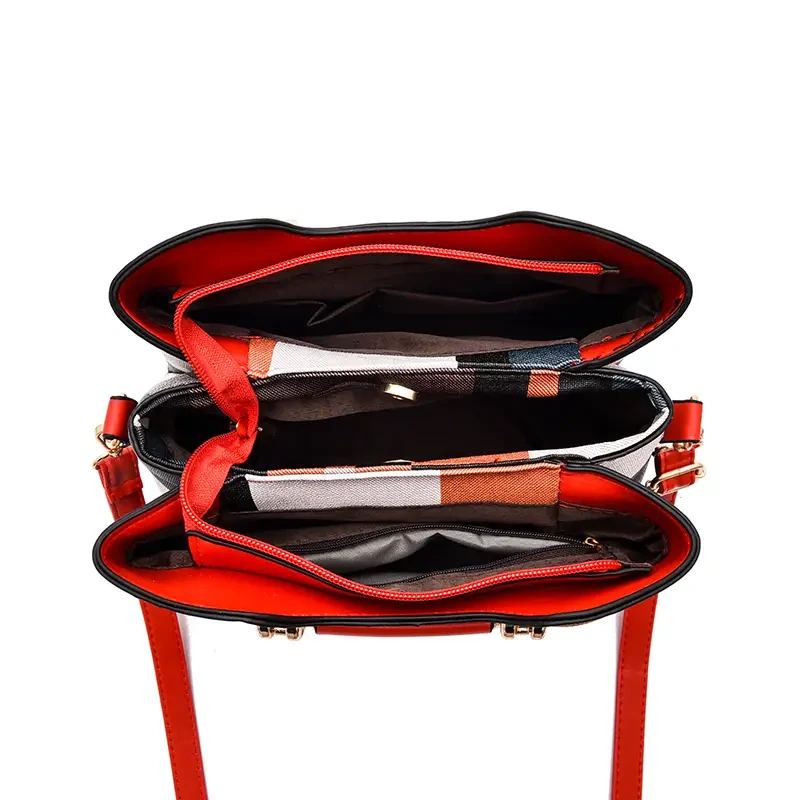 Bolso de hombro con colgante y estampado de cuadros en bloques de color para mujer