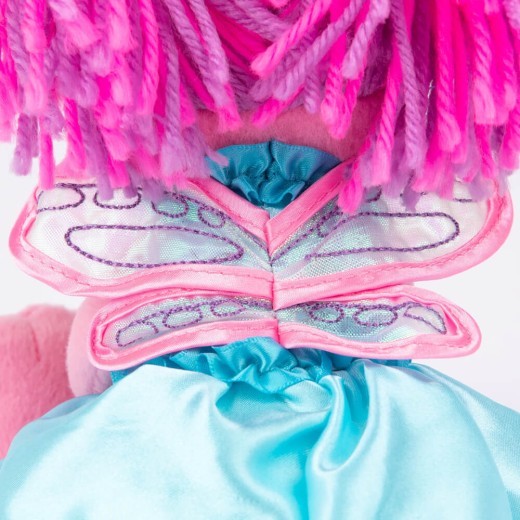Peluche de Abby Cadabby de Barrio Sésamo con una flor
