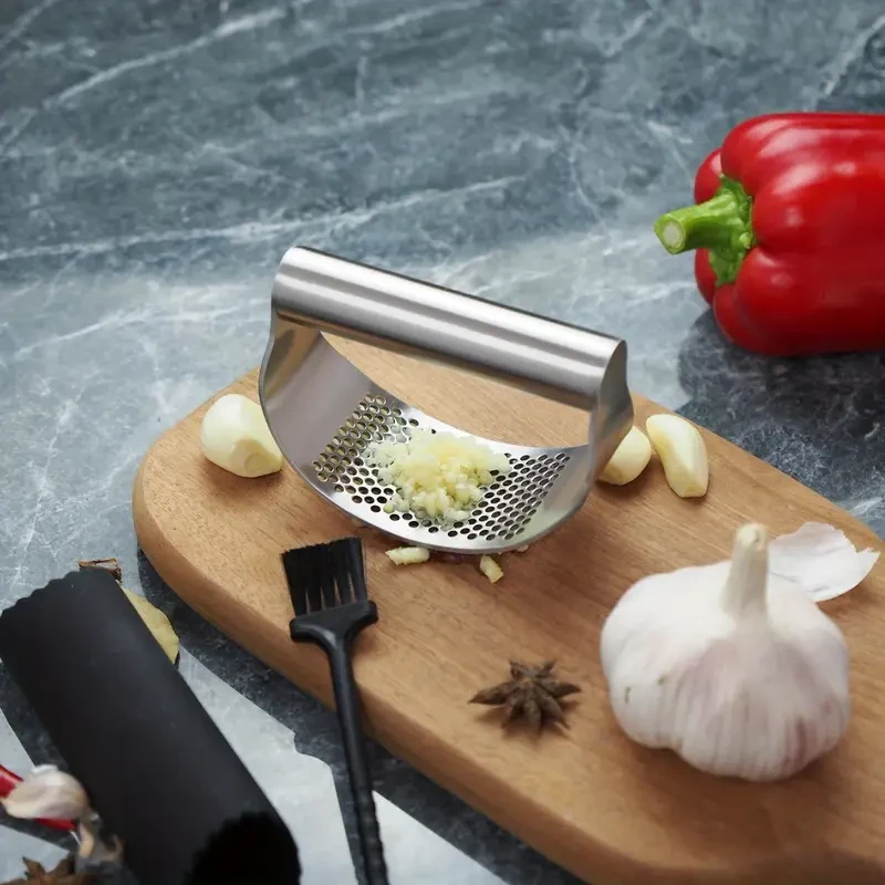 Prensa de ajo ergonómica de acero inoxidable de 1 pieza
