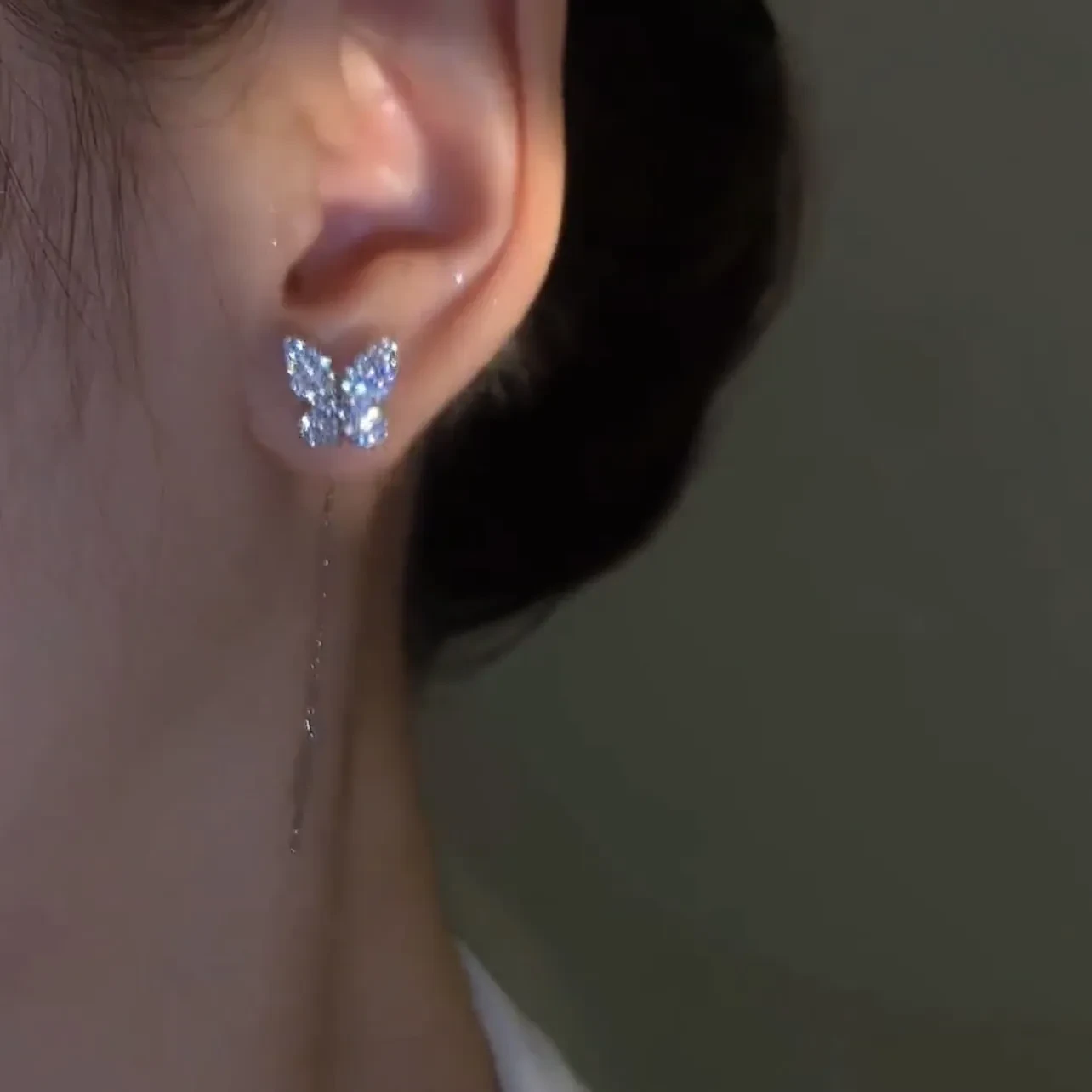 ✨Shiny butterfly earrings