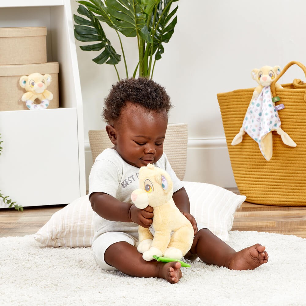 El Rey León Mi primer peluche de Simba