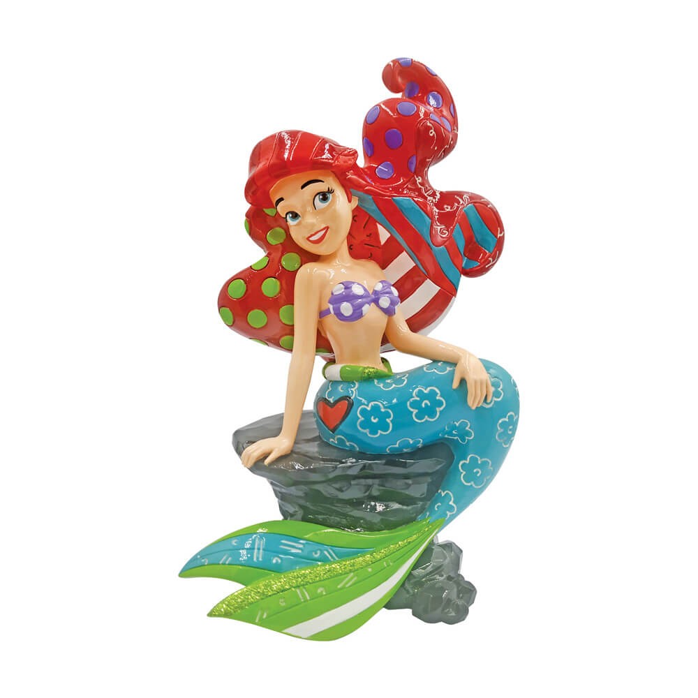 Figura de Ariel en la roca