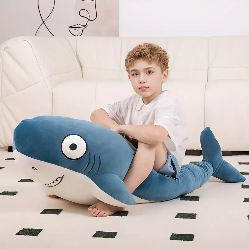 Peluche de tiburón ballena gigante