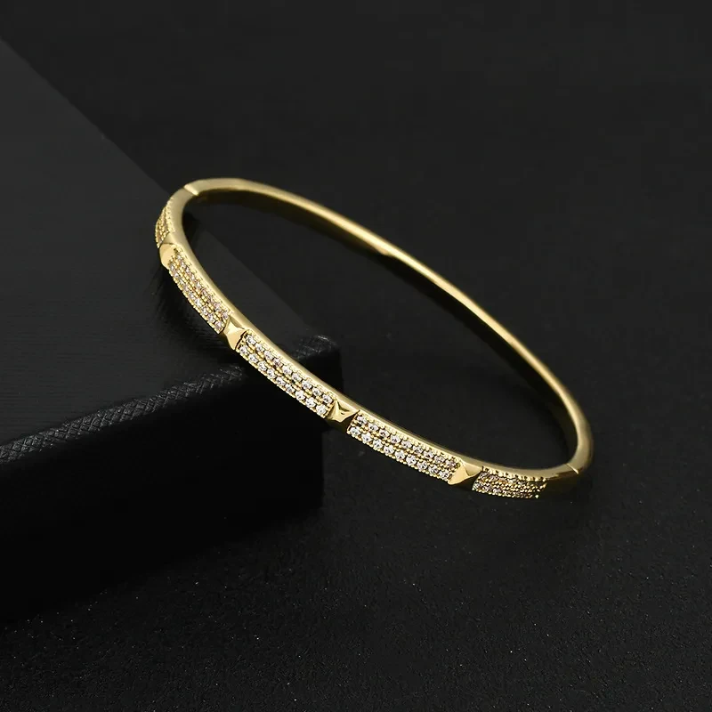 Pulsera de diamantes con microincrustaciones para mujer