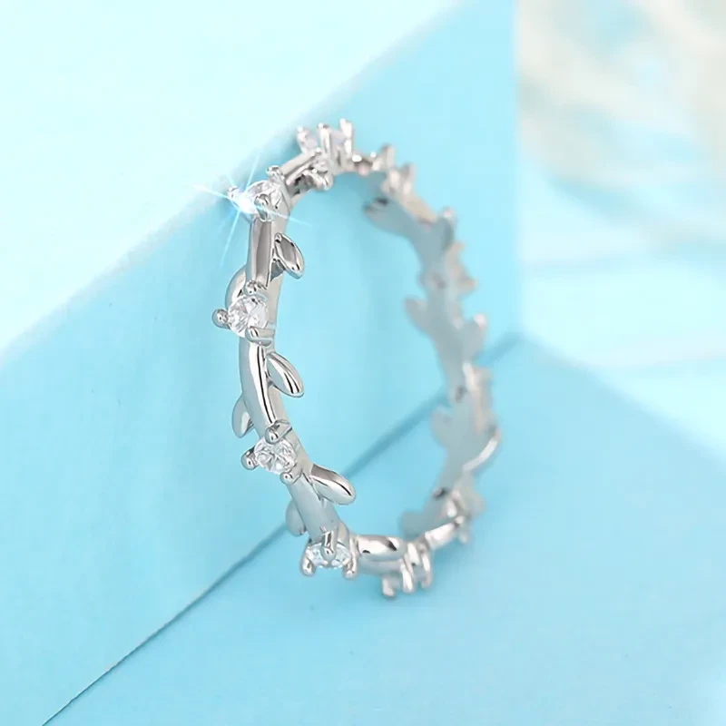 Anillo Simple Hembra Pequeña Flor Vid