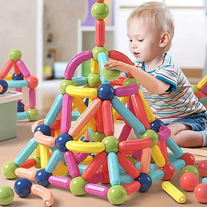 Juego de 36 bolas y palos magnéticos: un regalo colorido y fácil de montar.