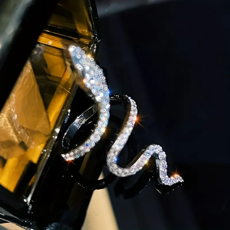1 anillo envolvente con diseño de serpiente glamoroso