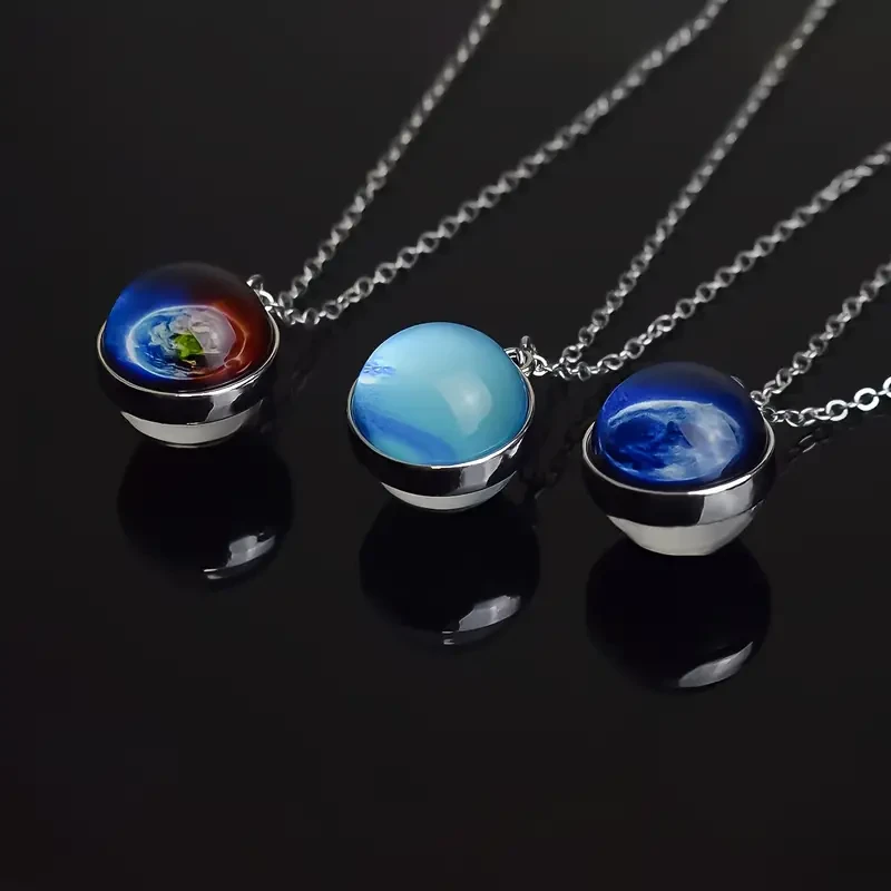 1 collar con colgante de bola de cristal del sistema solar único