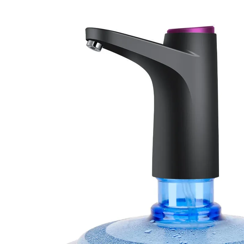Herramienta automática para beber agua