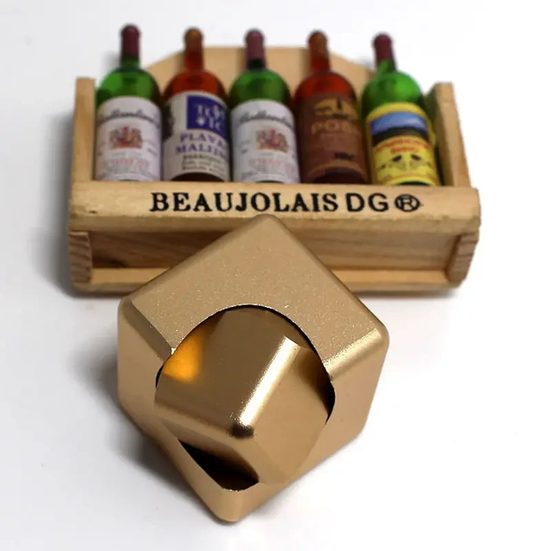 Cubo giratorio de metal con dados mágicos cuadrados - Juguete antiestrés EDC para TDAH y autismo