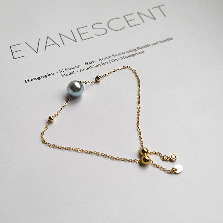 Pulsera individual de oro de 14 quilates con perlas de agua de mar y cáñamo
