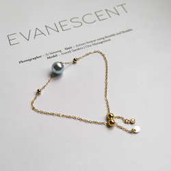 Pulsera individual de oro de 14 quilates con perlas de agua de mar y cáñamo