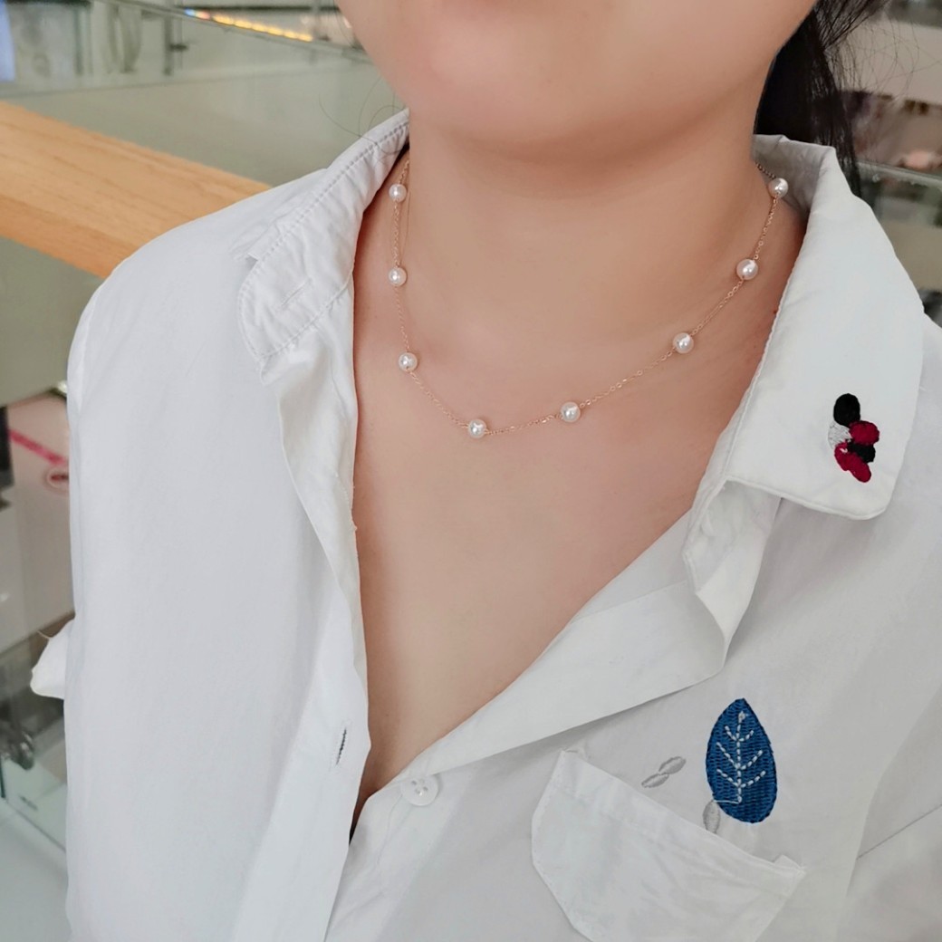 Collar de gypsophila