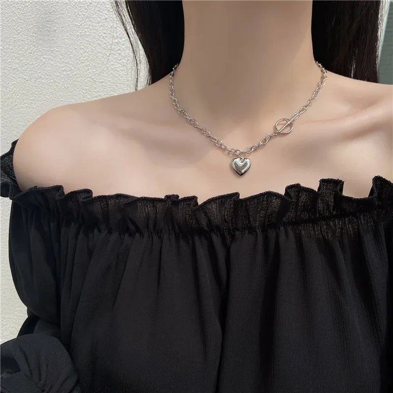 Collar con colgante de corazón de amor vintage para mujer