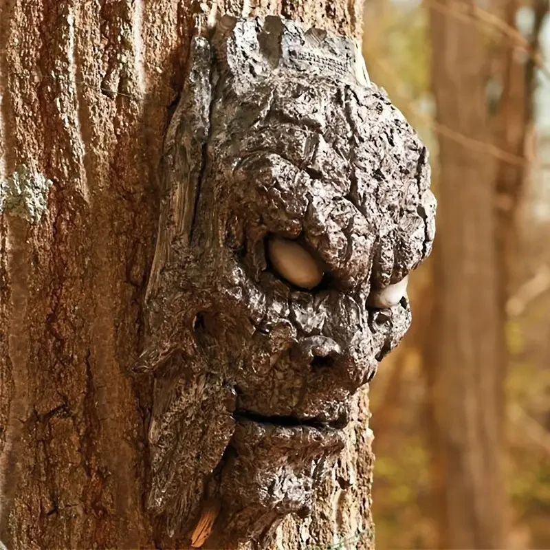 Conjunto de esculturas de resina del Bosque Encantado