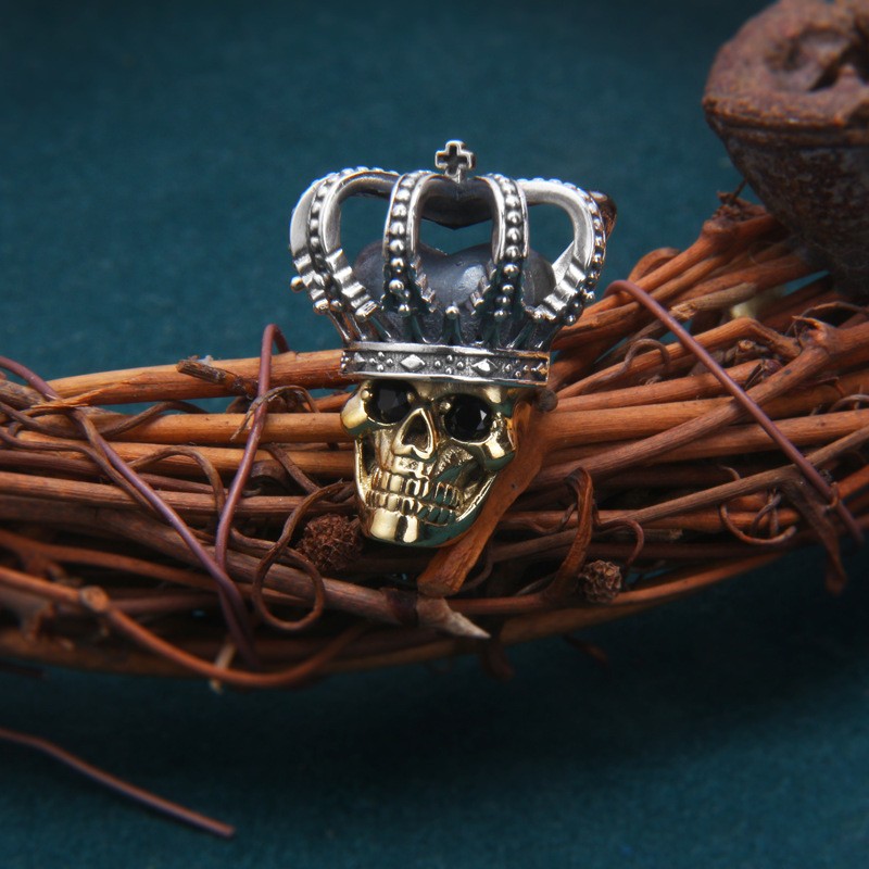 Colgante de calavera con corona de plata de ley S925