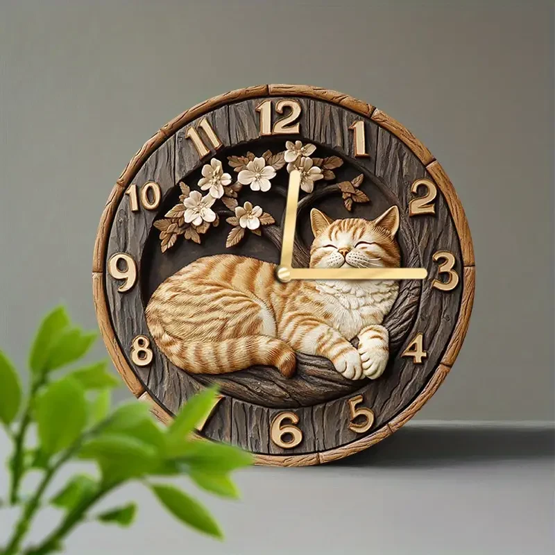 Reloj de pared con encantador gato atigrado y flor de cerezo
