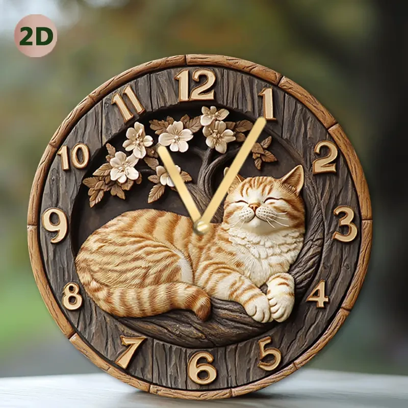 Reloj de pared con encantador gato atigrado y flor de cerezo