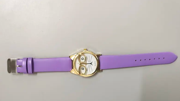 Preciosos dibujos animados para niños miran