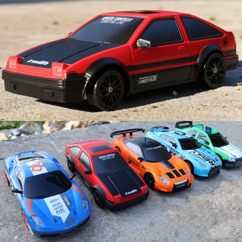 Coche teledirigido de derrape 2,4 GHz con tracción en las cuatro ruedas, modelo GTR AE86, juguete de carreras a control remoto, regalo de Navidad para niños.
