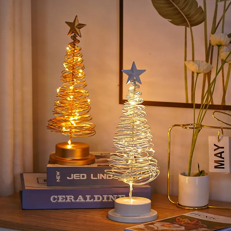 Árbol de Navidad LED en espiral, adorno de mesa de hierro forjado, lámpara de escritorio para dormitorio, ambiente navideño, luz nocturna decorativa