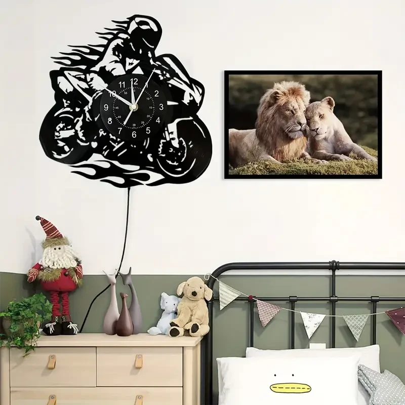 Reloj de pared de vinilo con temática de motocicleta: decoración silenciosa y elegante