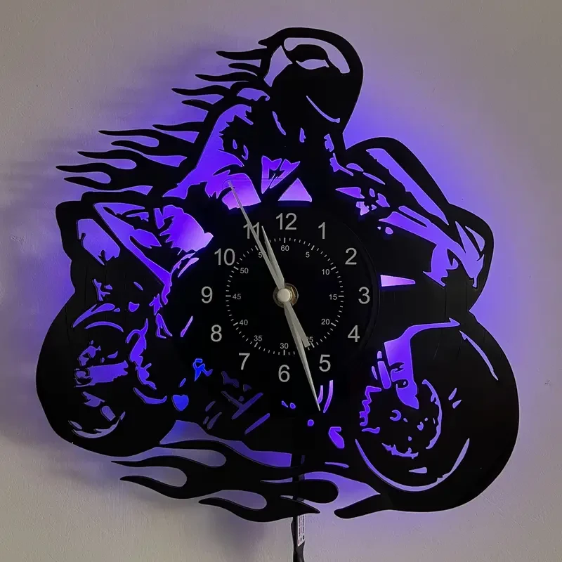 Reloj de pared de vinilo con temática de motocicleta: decoración silenciosa y elegante