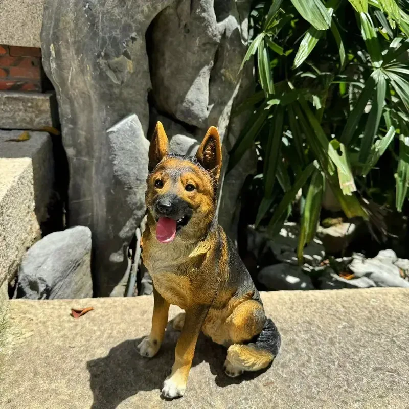 Estatua de resina de pastor alemán para exhibición en interiores o decoración de jardín al aire libre